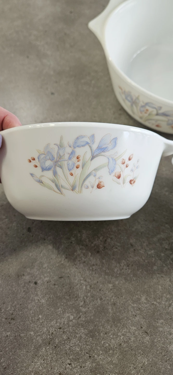 Pyrex England blue iris casserole dishes - photo 5
