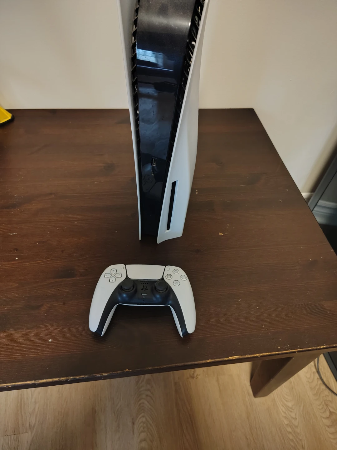 PlayStation 5 disc Console with Controller