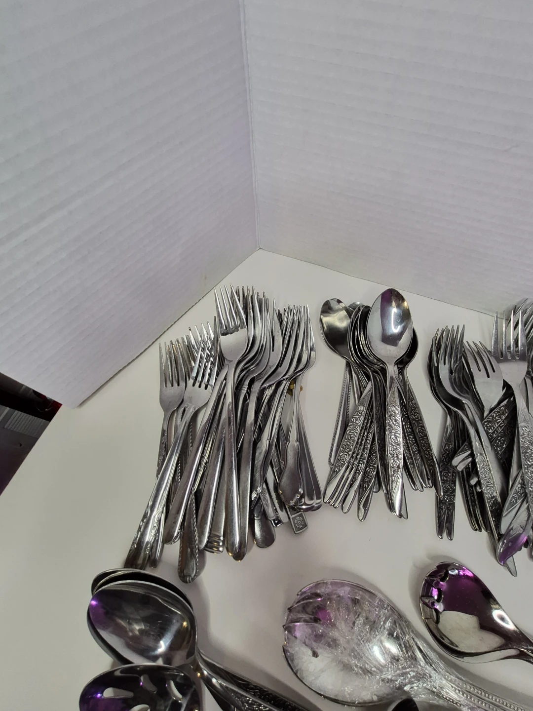 160pc Cutlery Lot - photo 2