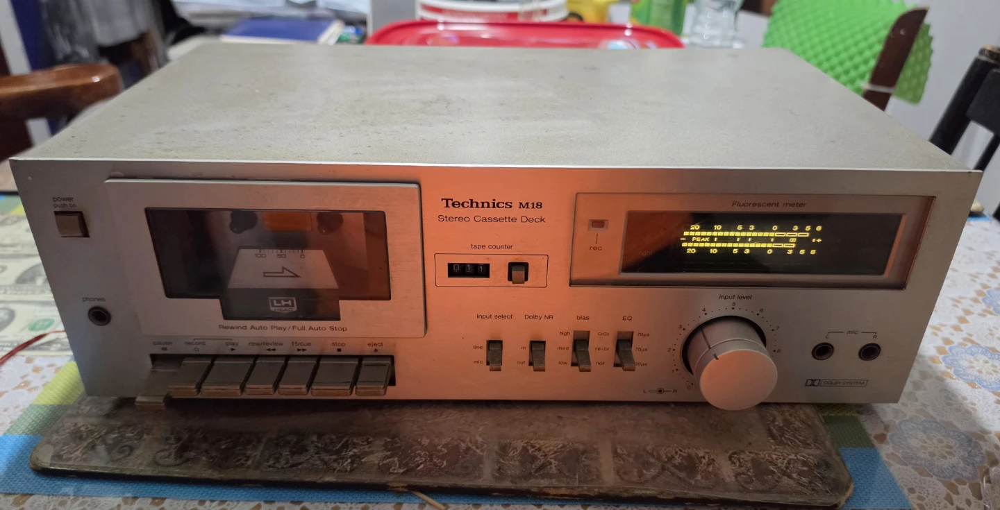 Technics RS-M18 Vintage Cassette Tape Player Recorder For Parts - photo 2