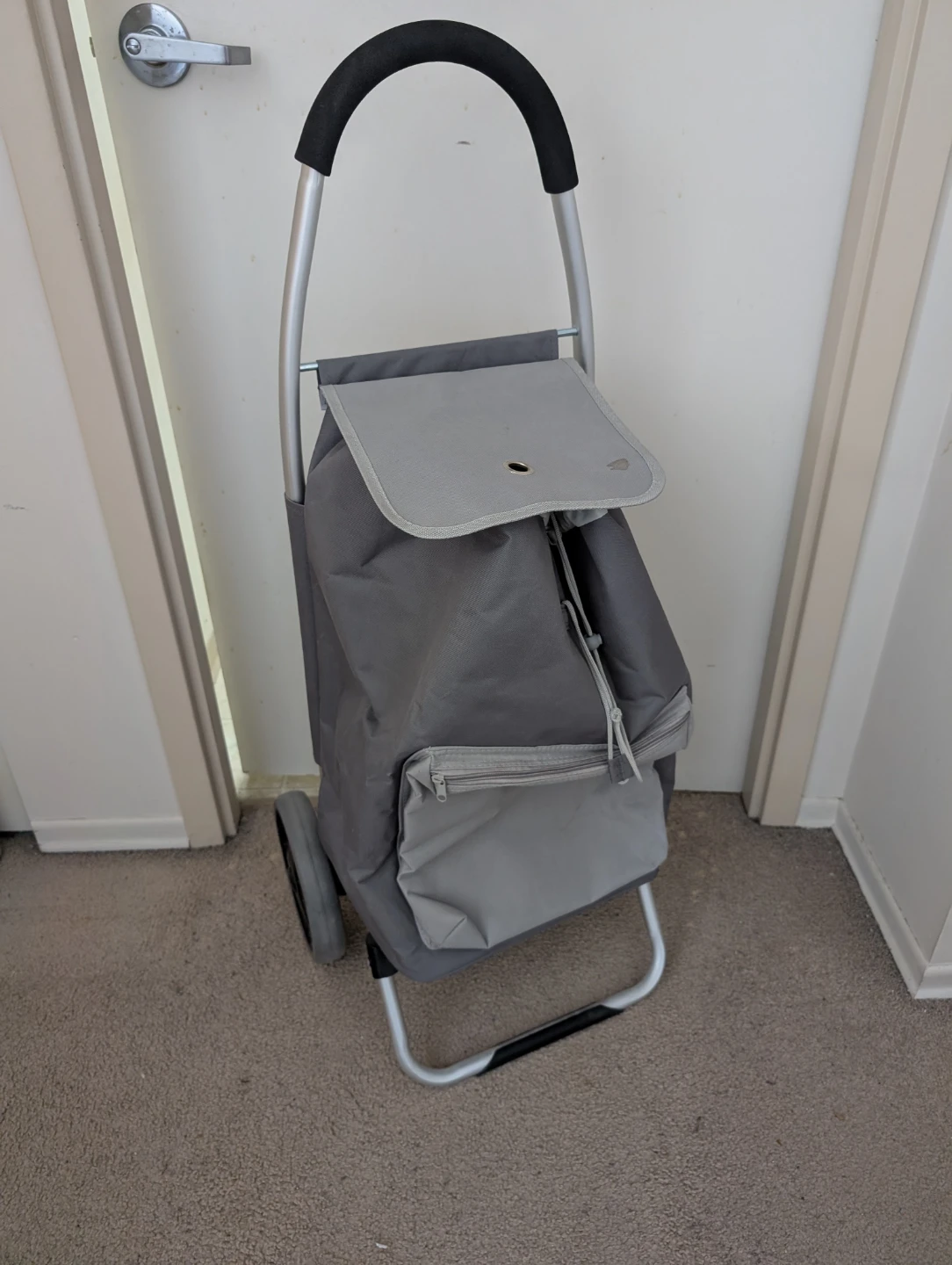FREE for PICKUP - Grey Shopping Trolley with Insulated Interior
