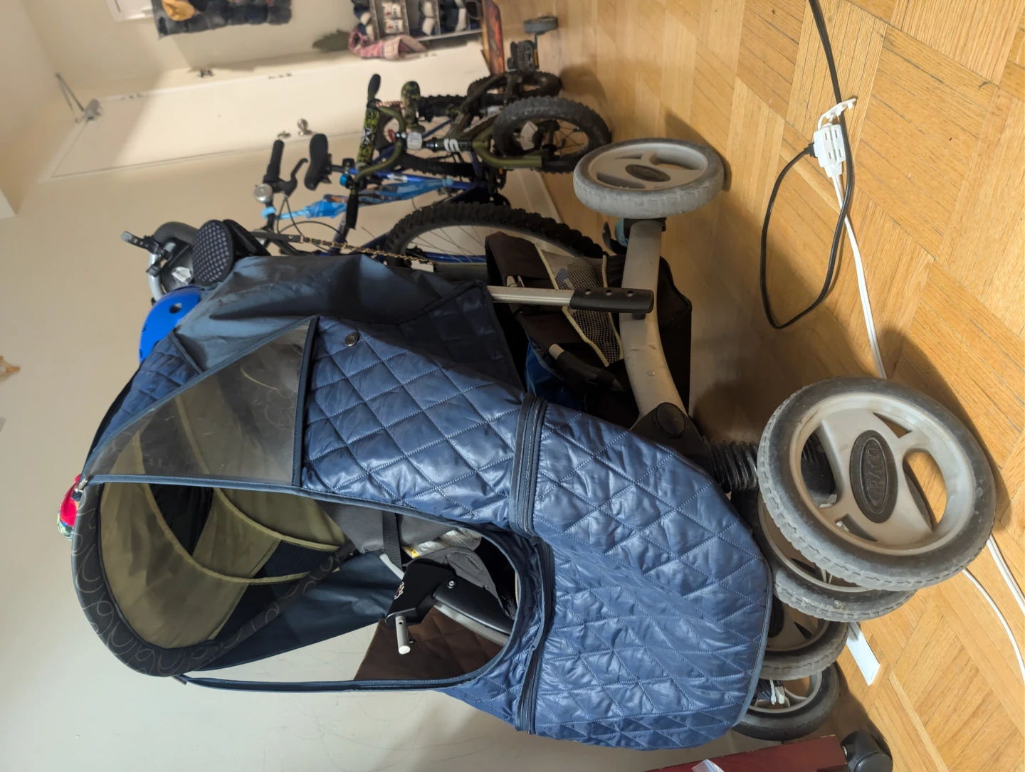 Moving Sale - Stroller with Rain Cover (check description) - photo 5
