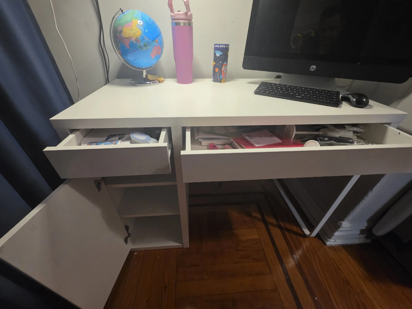 White Desk with Storage ⚽ - photo 5