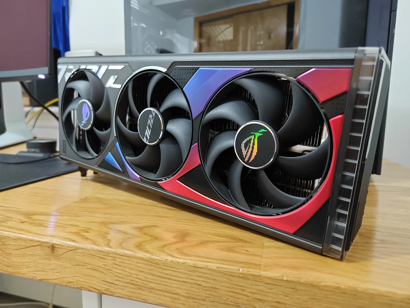 RTX 4090 GPU Graphics Card ROG Strix Asus for Gaming PC Computer