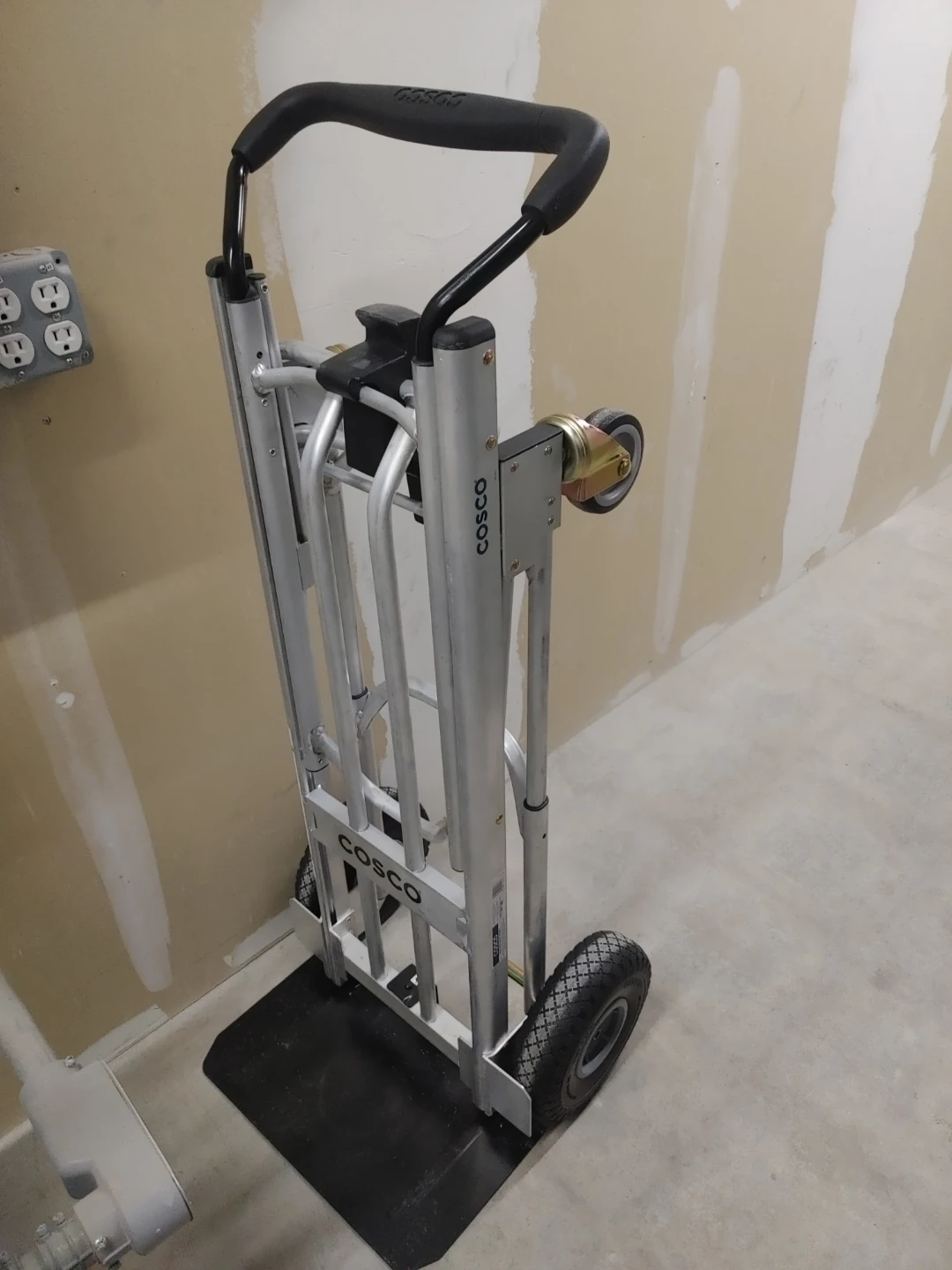 COSCO 4-in-1 Folding Hand Truck - photo 4