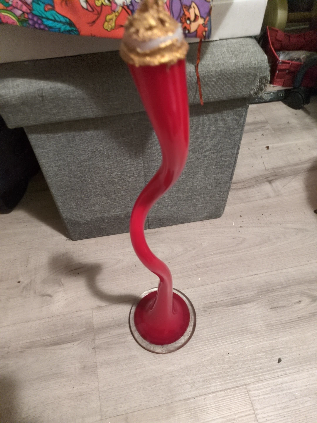 Red Swirl Glass Vase - photo 3