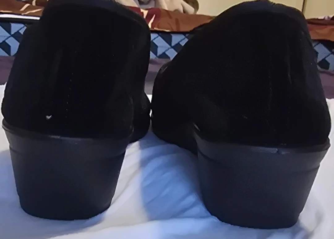 New Black Velvet Slip-on Shoes - photo 3