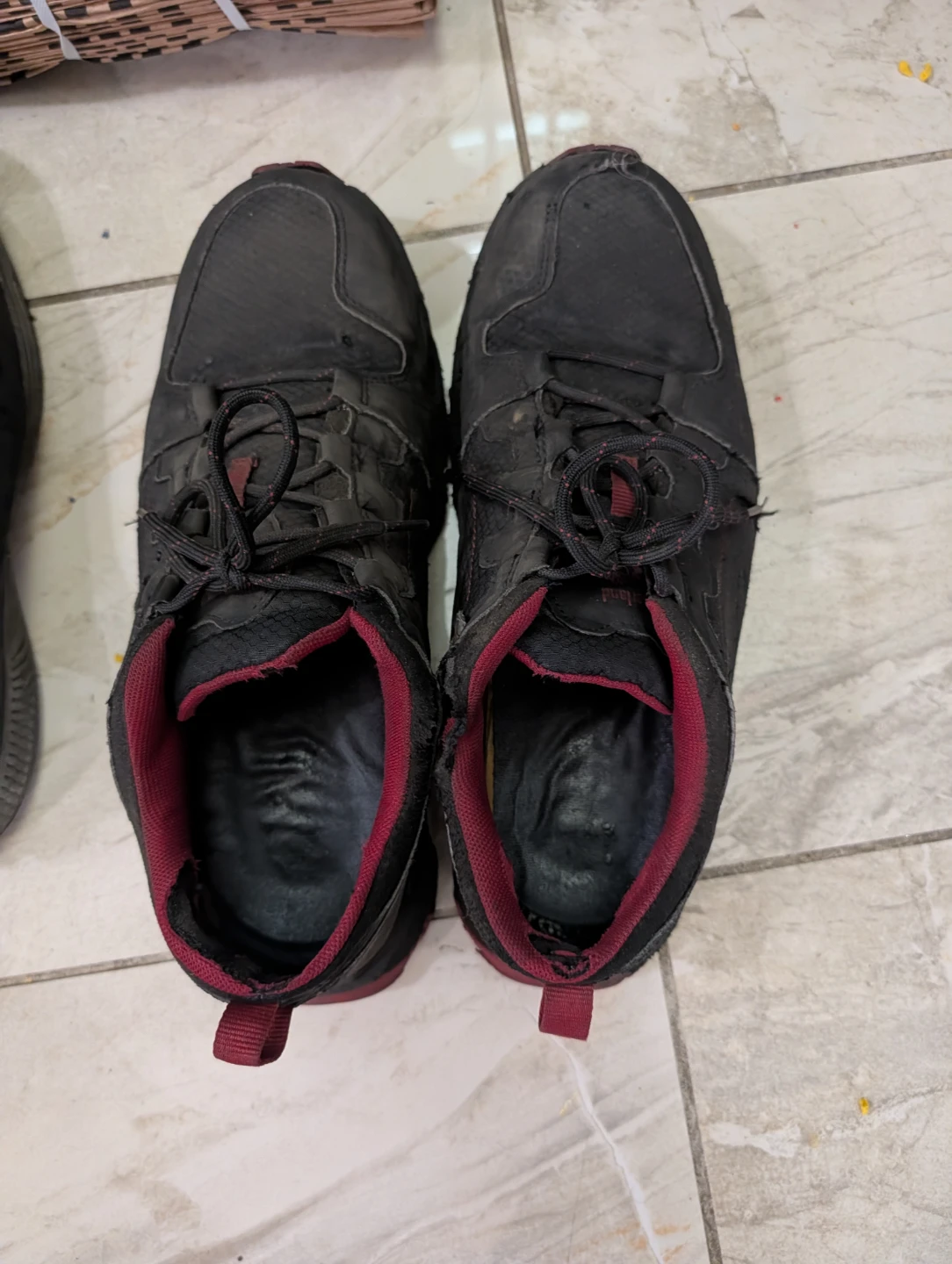 Black steel toe Shoes