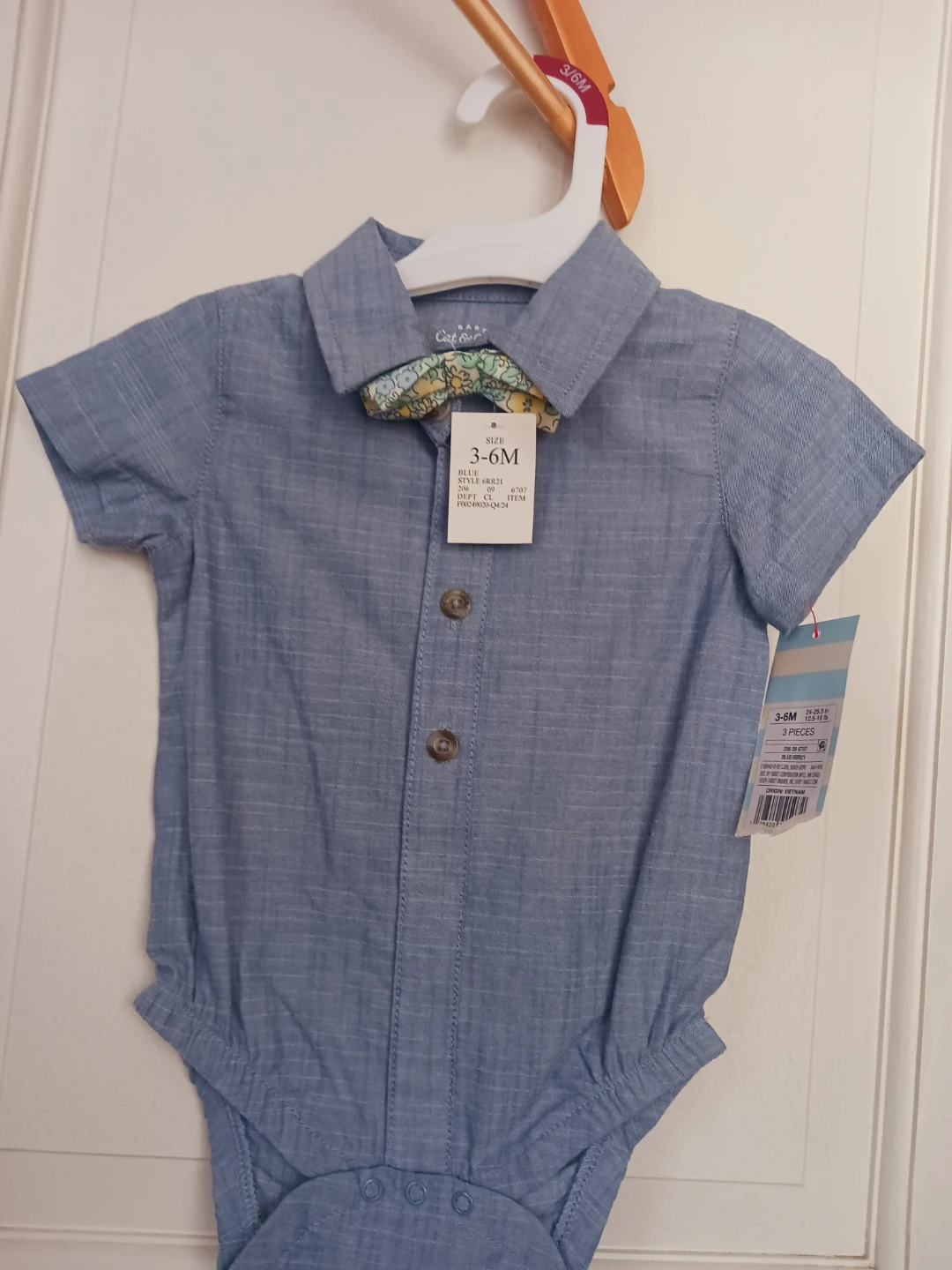 New !! Cat & Jack Baby Boy Blue Bodysuit with Bowtie Size 3-6M
