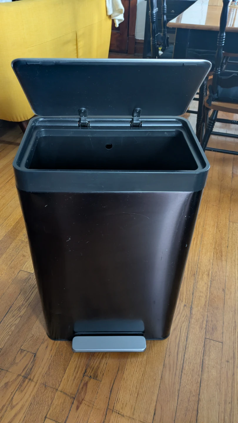 Kohler Black stainless steel Step Trash Can - 13 Gallon - photo 3
