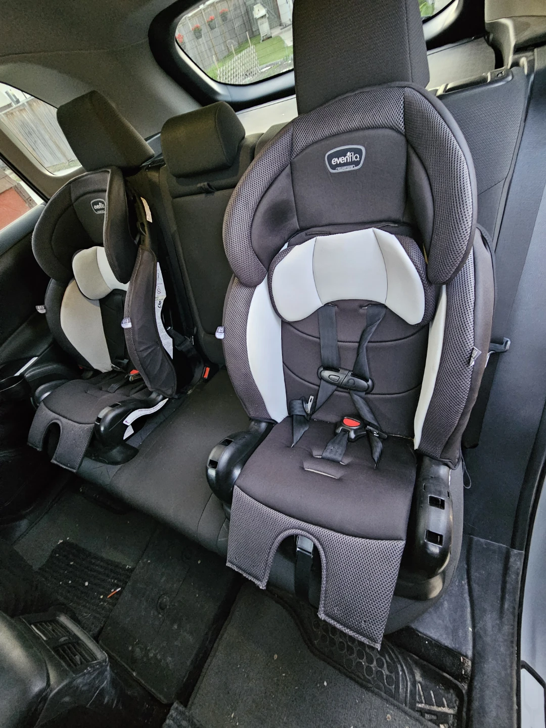 Evenflo Car Seat - photo 3