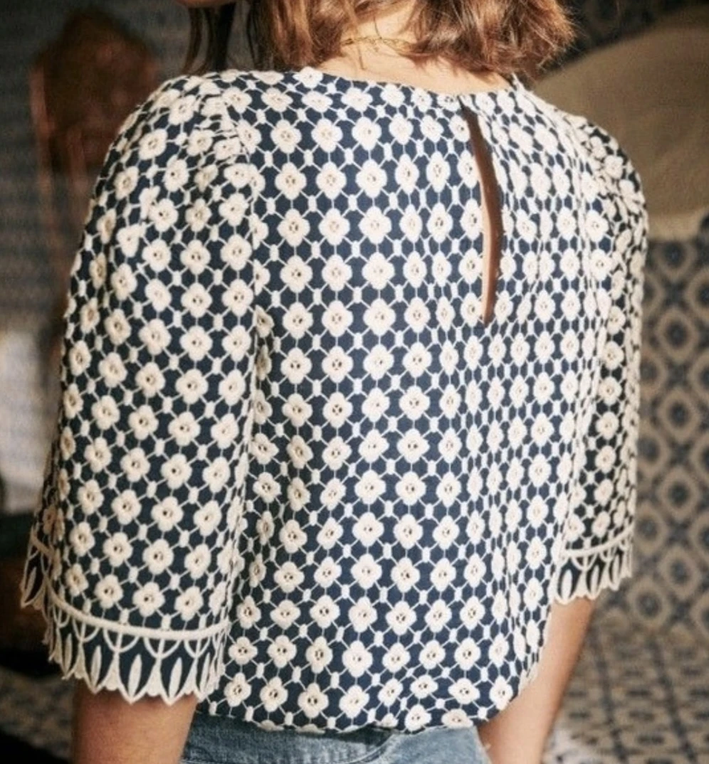 IVANKA embroidered blouse - photo 2