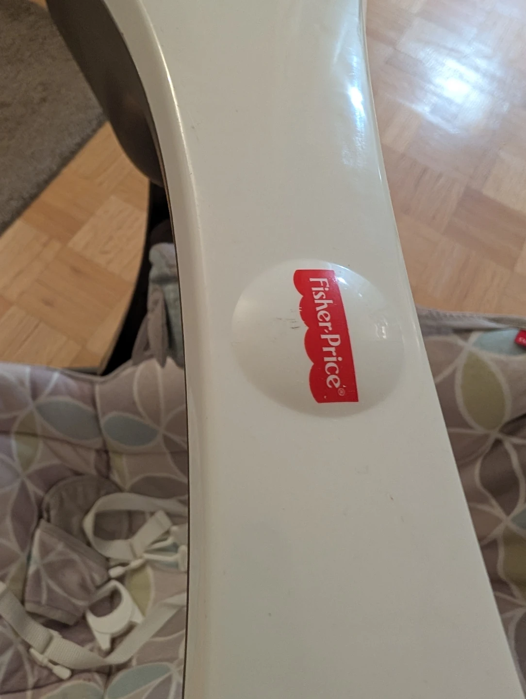 Fisher-Price Baby Swing - photo 3