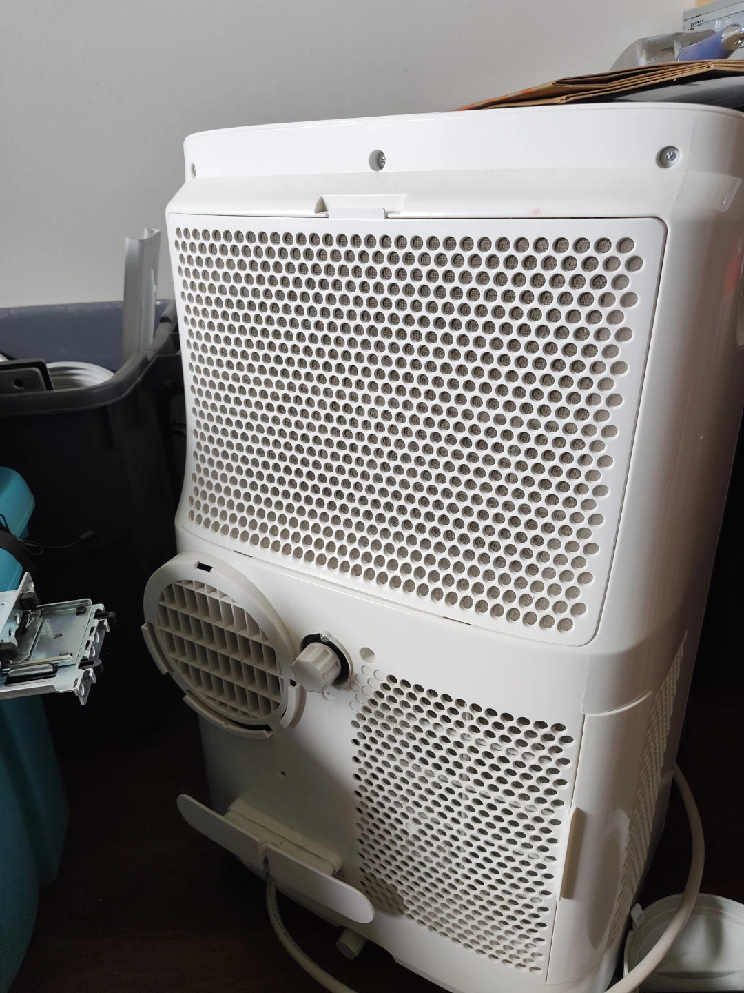 Toshiba Portable Air Conditioner RAC-PD0812CRRC - photo 3