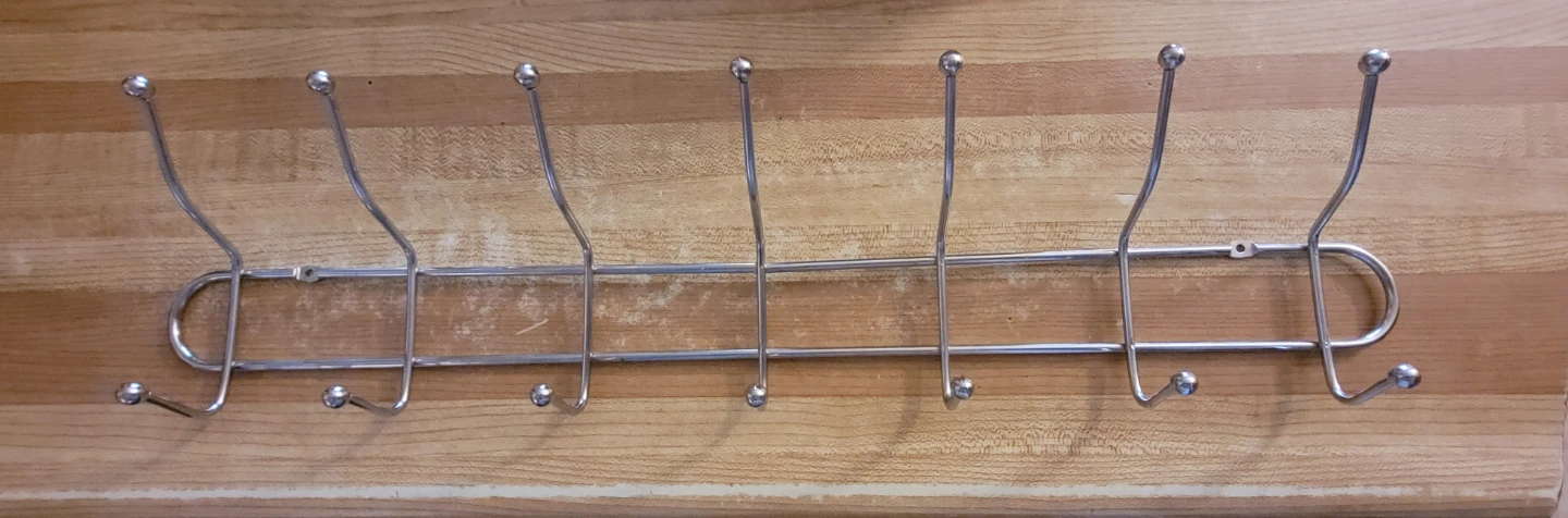 ⚽️ 7- hook coat wall/door rack
