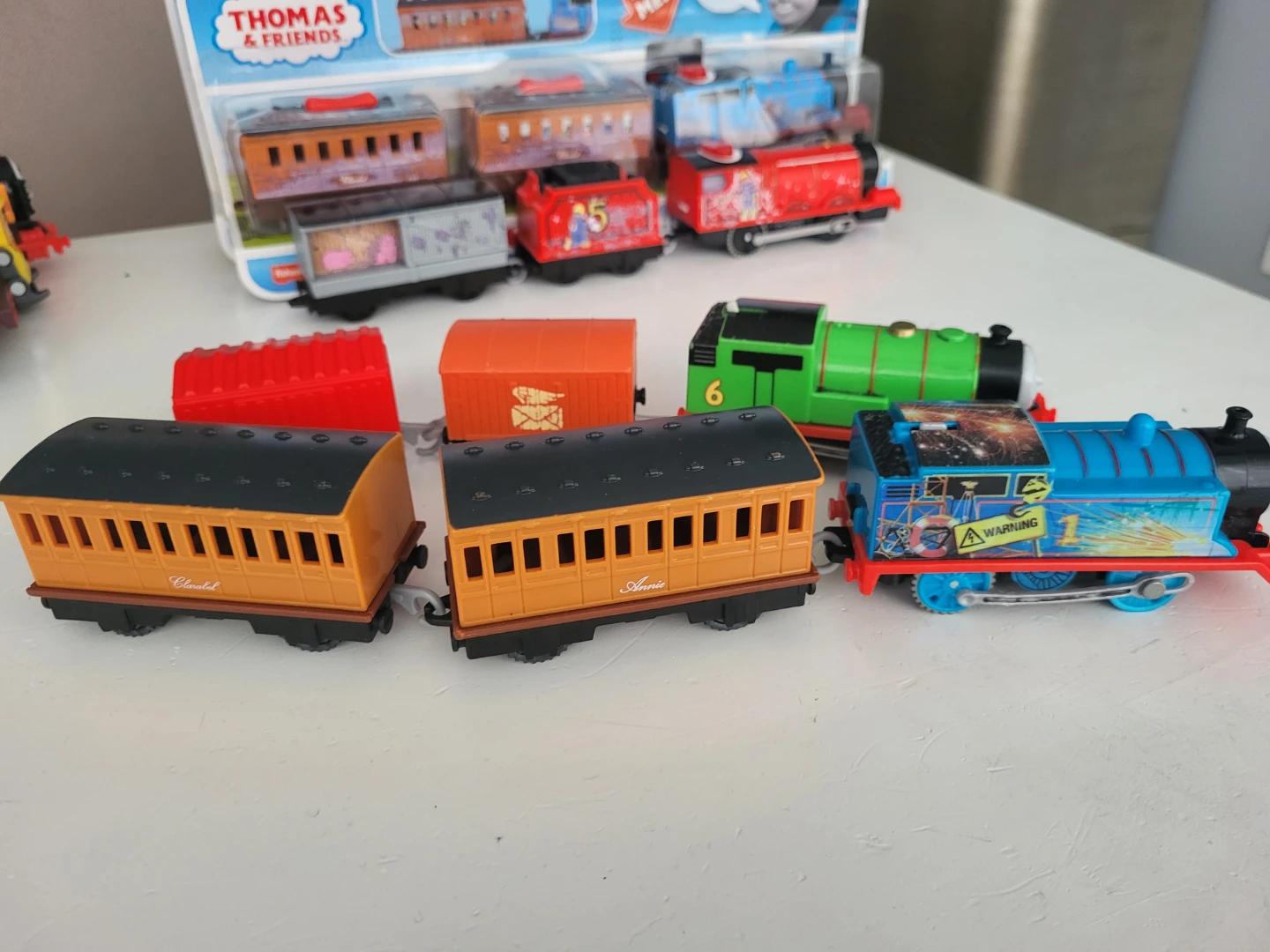 ⚽ Thomas & Percy Motorized trainsets