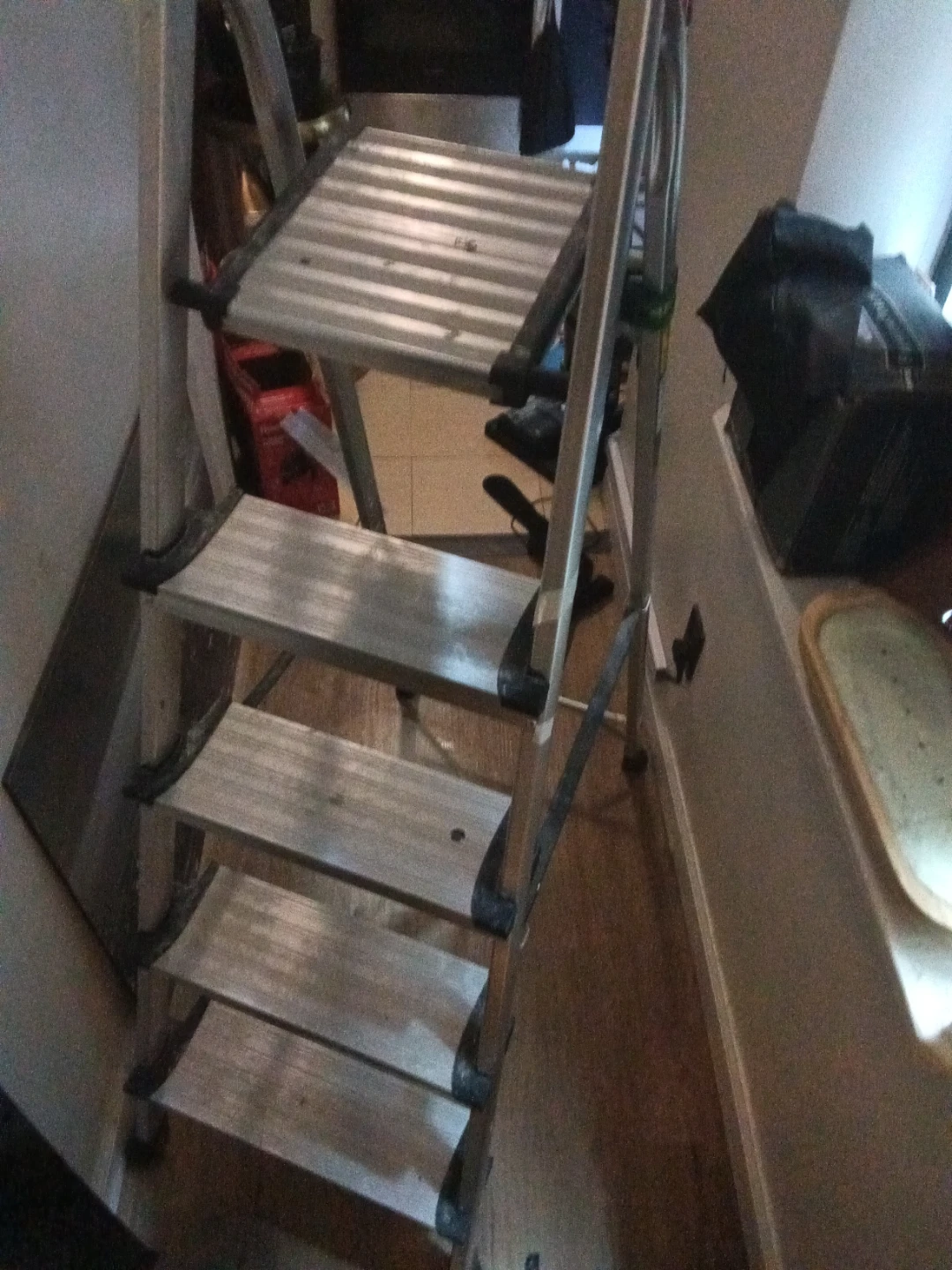 4-Step Aluminum Ladder - photo 2