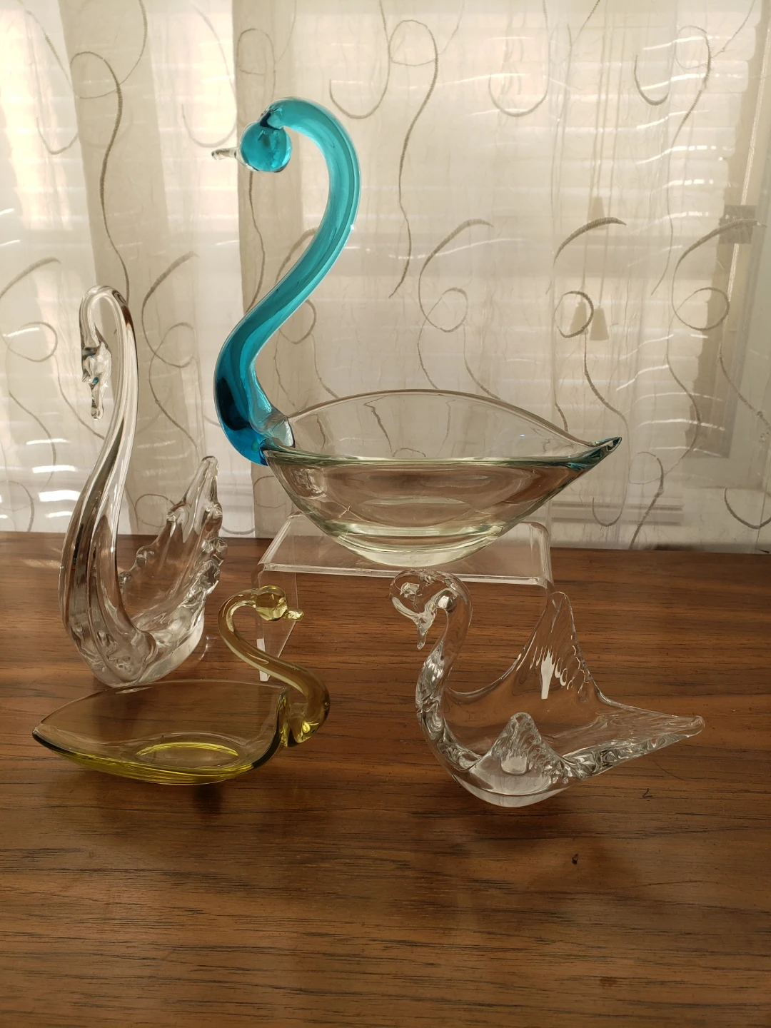 Set of 4 Glass Swan Trinket Dishes