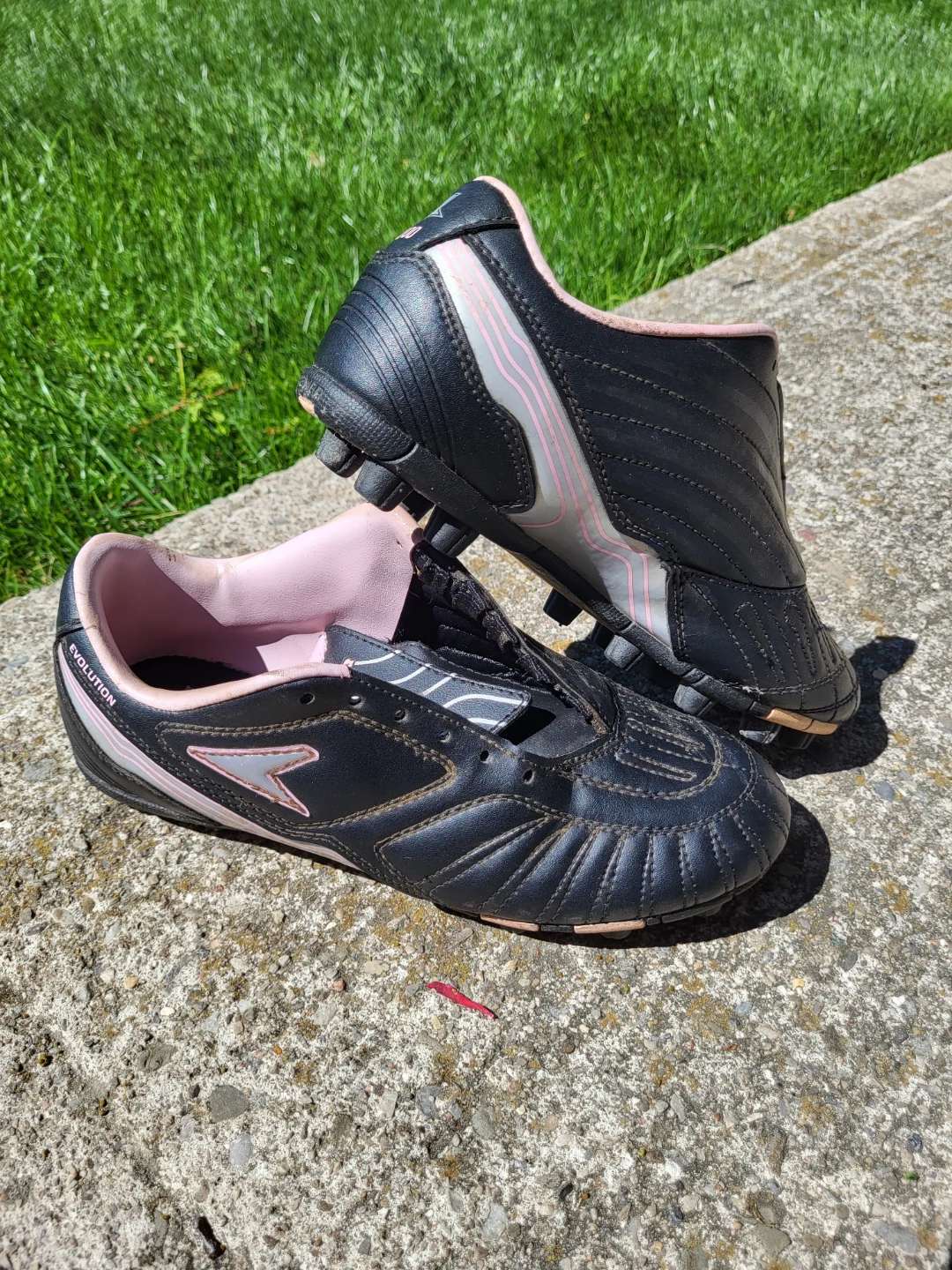 Power Soccer Cleats - Size 4