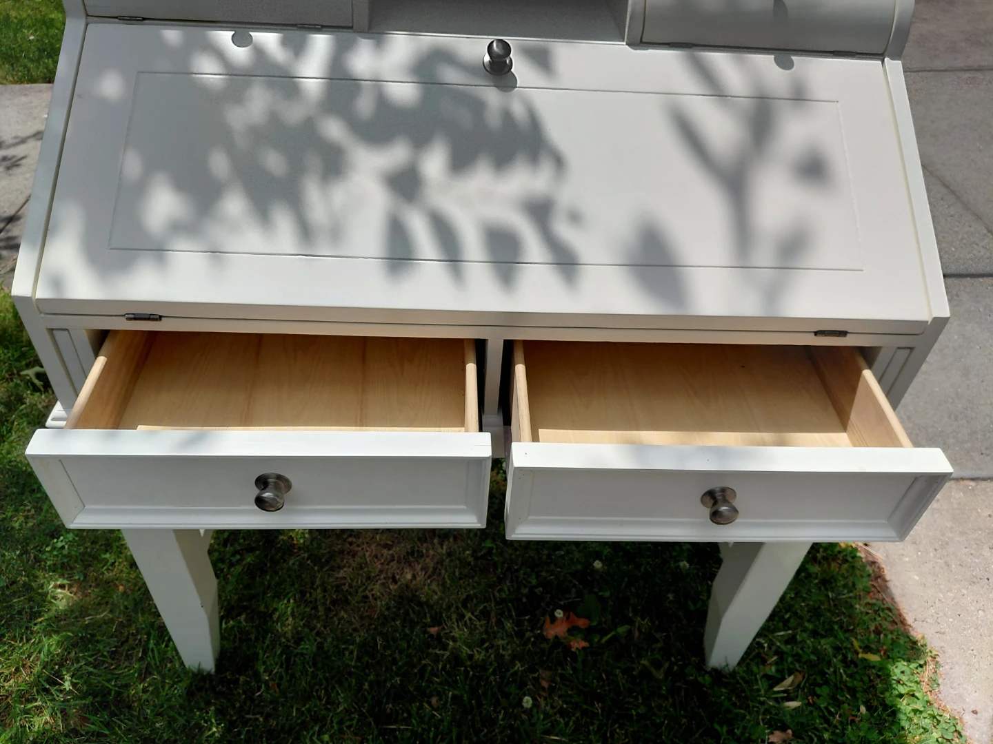 FREE - Secretary Desk / Vanity Desk with Bench - photo 3