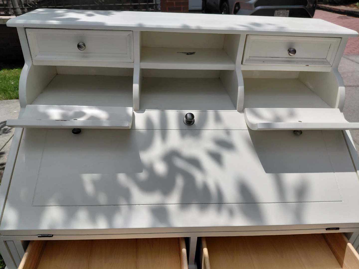 FREE - Secretary Desk / Vanity Desk with Bench - photo 4