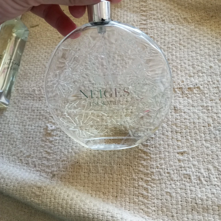 NEIGES Lise Watier Eau de Toilette