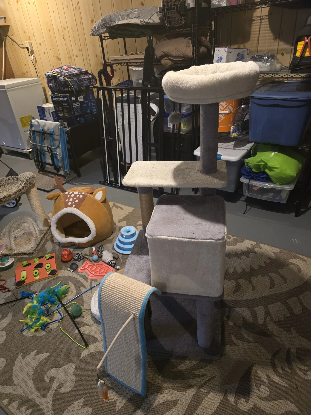 Cat Trees and Accessories - photo 3