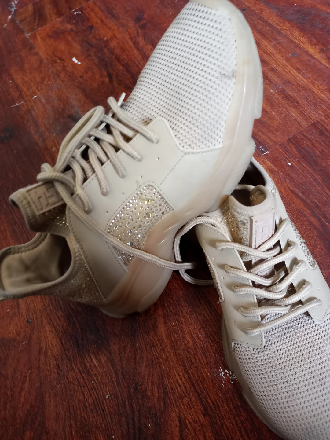 9 size Women's Rhinestone Fashion Sneakers
