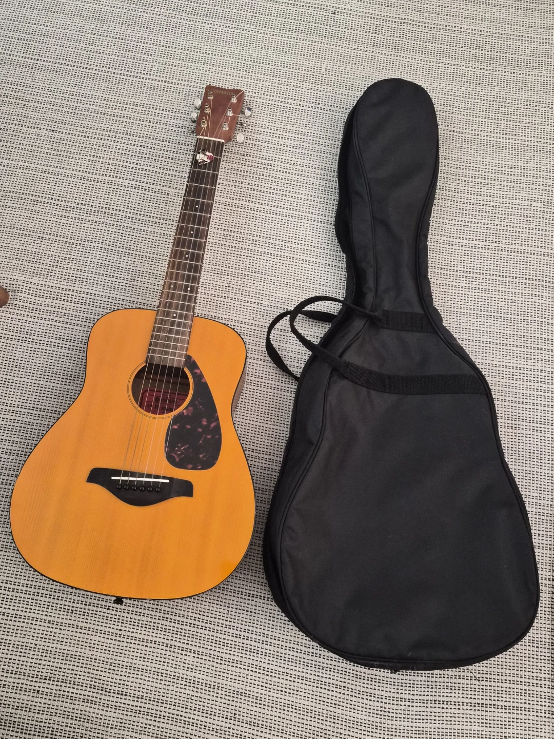Yamaha FG-Junior JR1 Acoustic Guitar with Gig Bag