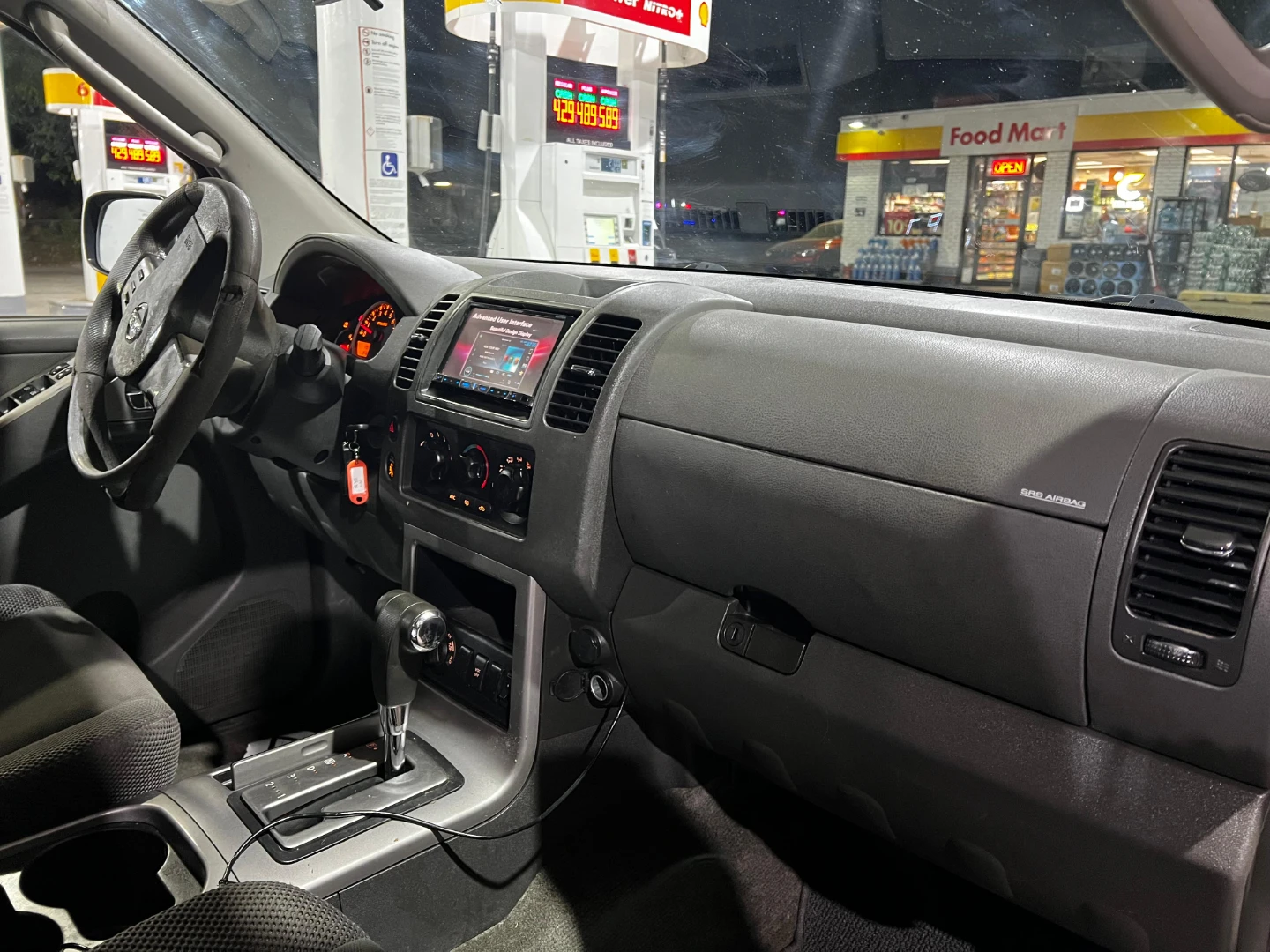 Nissan años 2011 millage 170 - photo 4