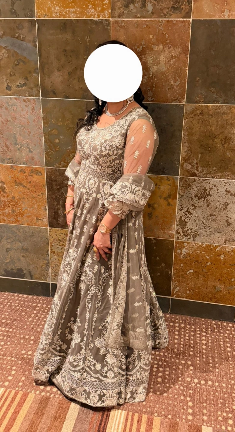 Full length lehnga dress - photo 2
