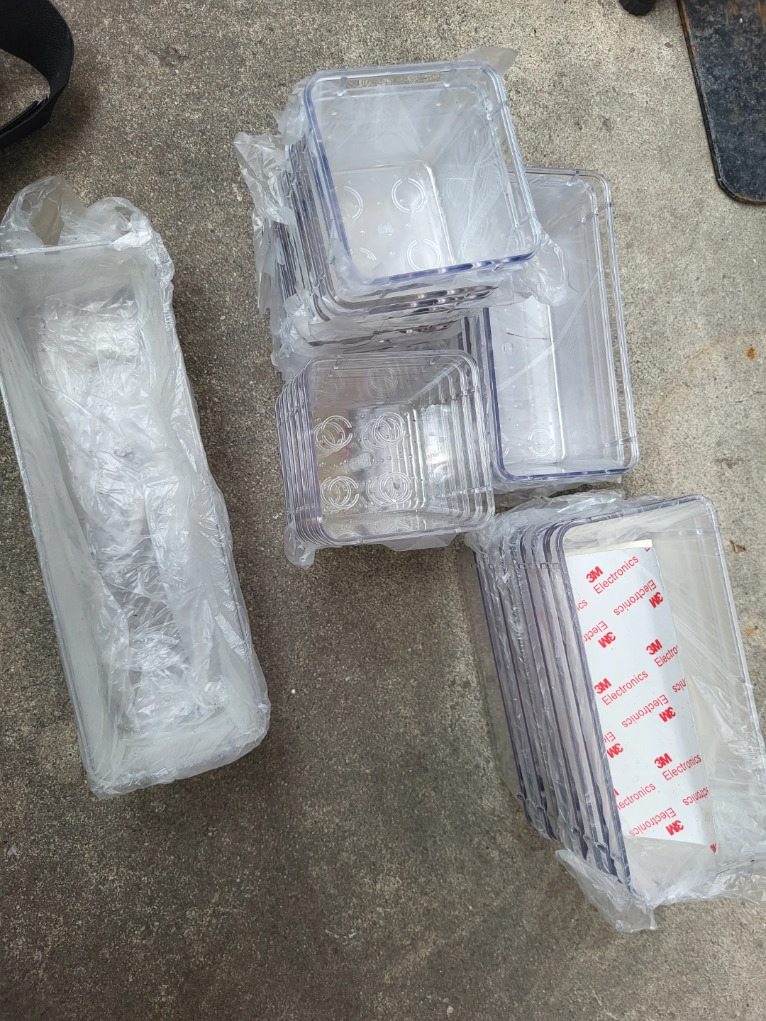⚽️ 32 Clear Plastic Storage Containers for drawers