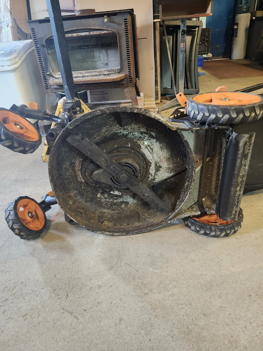 WORX 19" 13AMP Electric Lawn Mower - photo 2