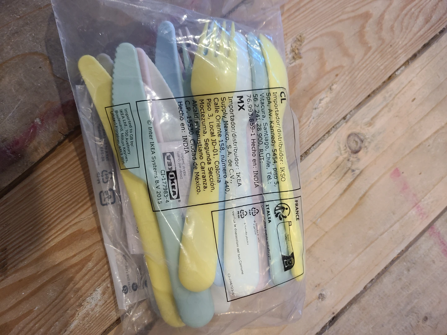 IKEA kids Cutlery Set and Bowls - photo 2