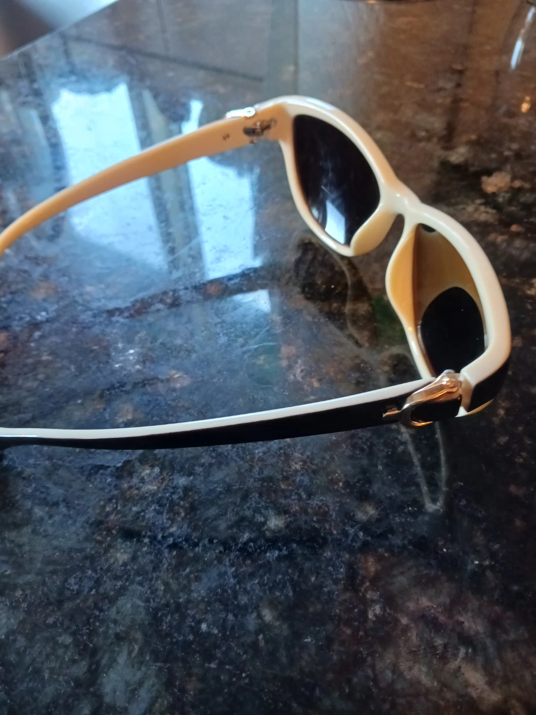 Cream and Black Sunglasses - photo 4