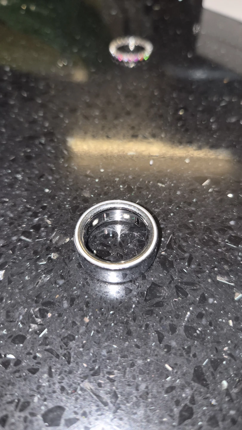 Oura Ring Gen 4 (Silver) with Charger - photo 5