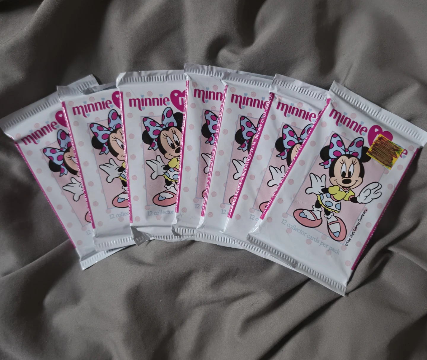 Minnie Mouse Collector Card Packs