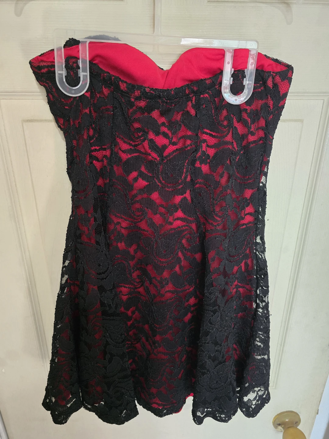 Seductions Strapless Lace Peplum Top - Red/Black, Size M - photo 2