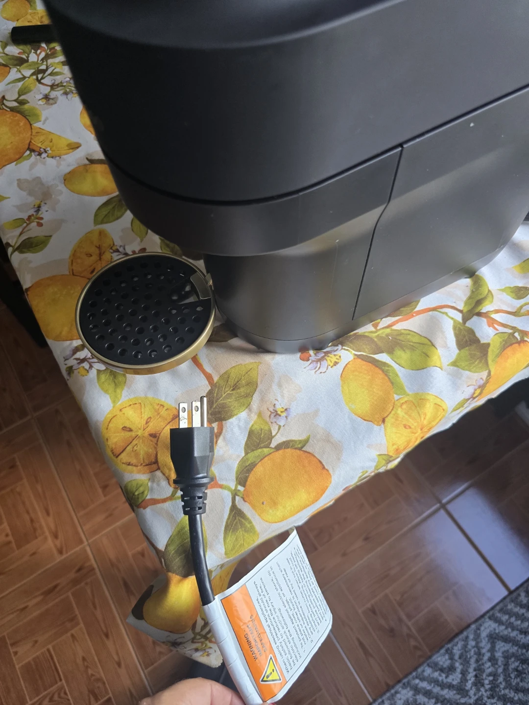 Nespresso machine - photo 3