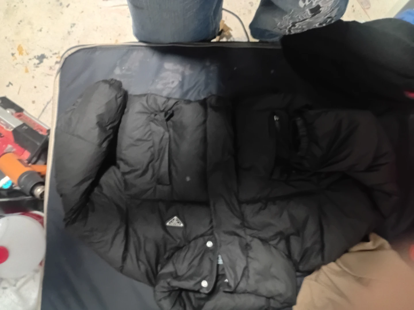 PRADA Re-Nylon Puffer Jacket - photo 2