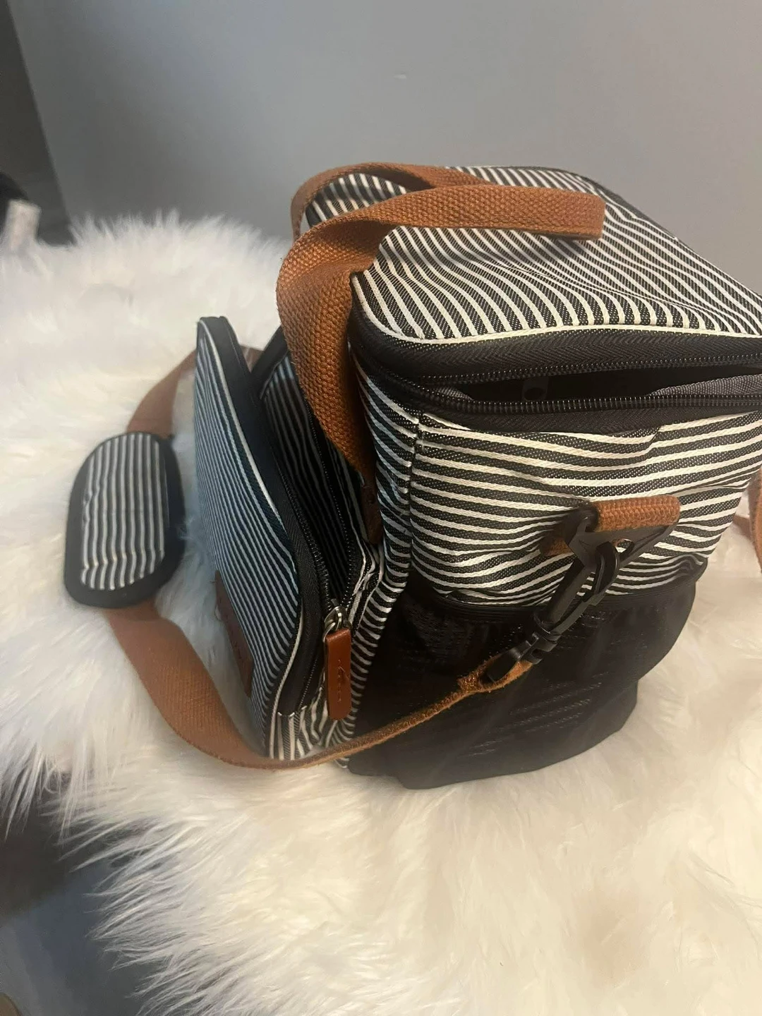LAKIDAY Insulated Cooler Bag - Black & White Stripes