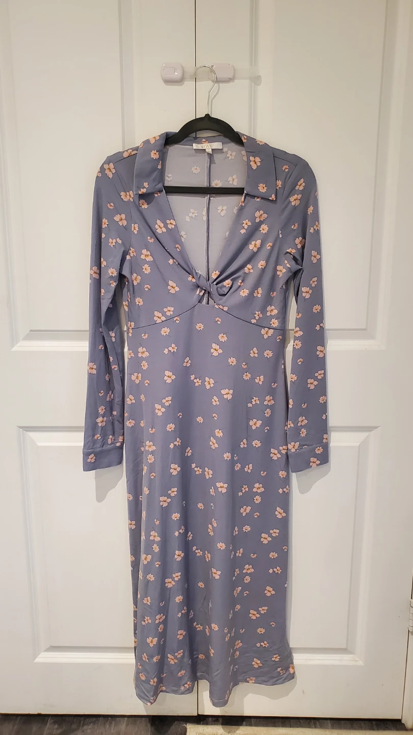 Lavender floral long-sleeve midi dress
