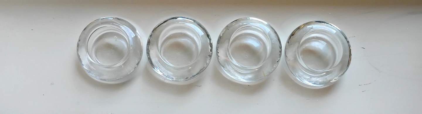 ⚽ Glass Tealight Holders