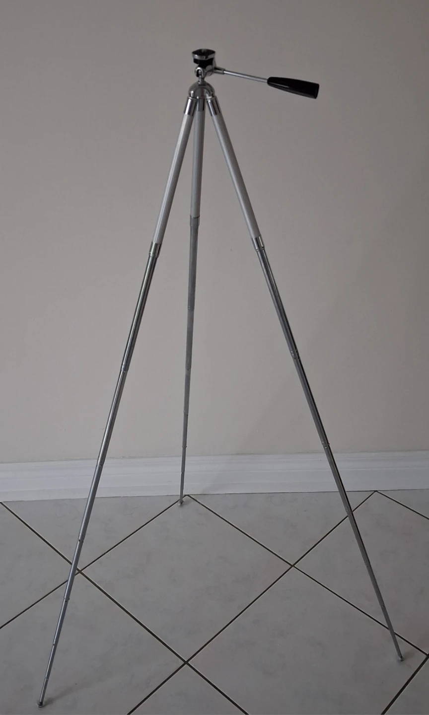 Vintage Tabletop Tripod with Carrying Case - photo 3