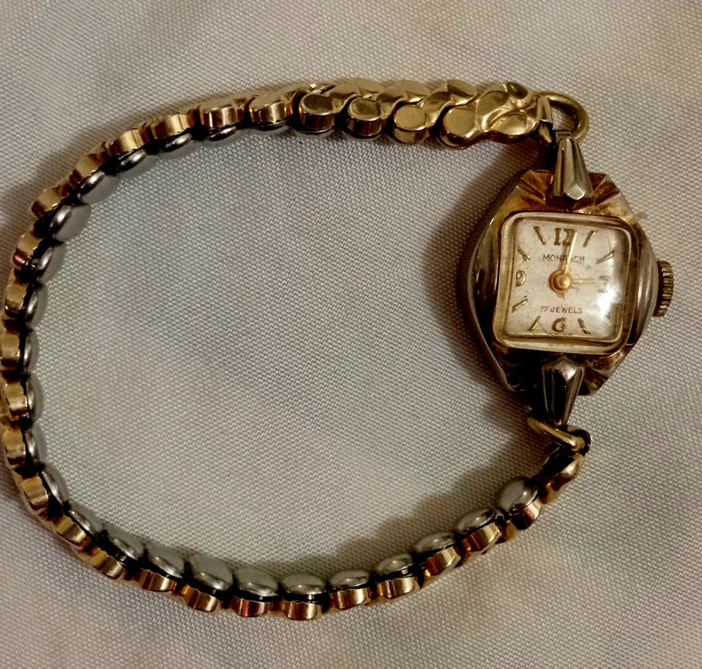 Vintage Monarch Ladies Watch