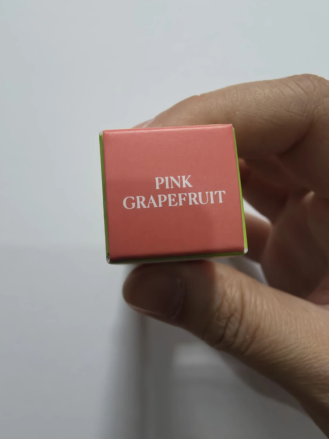 Well People Poutlove Peptide Lip Balm - Pink Grapefruit ⚽️ - photo 2