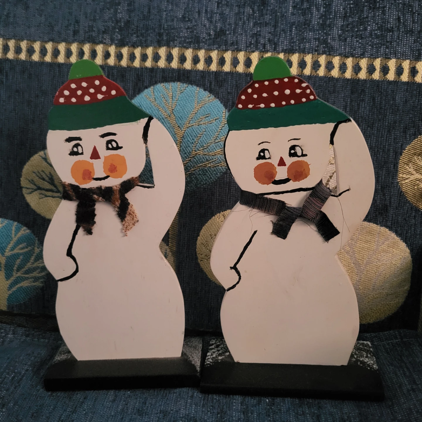 Set of 2 Wooden Snowman Figurines