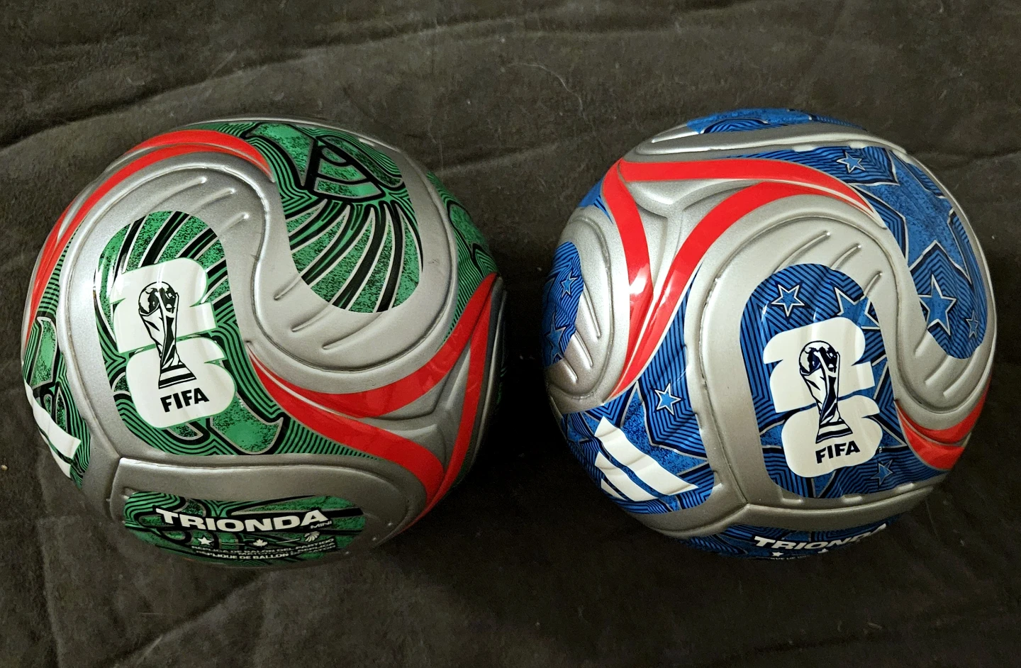 2x 2026 FIFA World Cup Mini Soccer Balls MEXICO and USA