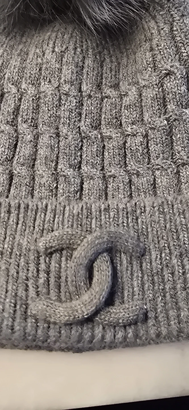 Chanel Grey Wool & Rabbit Hair Beanie with Pom Pom - photo 2