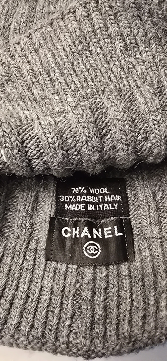 Chanel Grey Wool & Rabbit Hair Beanie with Pom Pom - photo 3